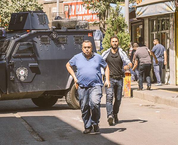 Un policía muerto y otro herido grave en un tiroteo en el sureste de Turquía