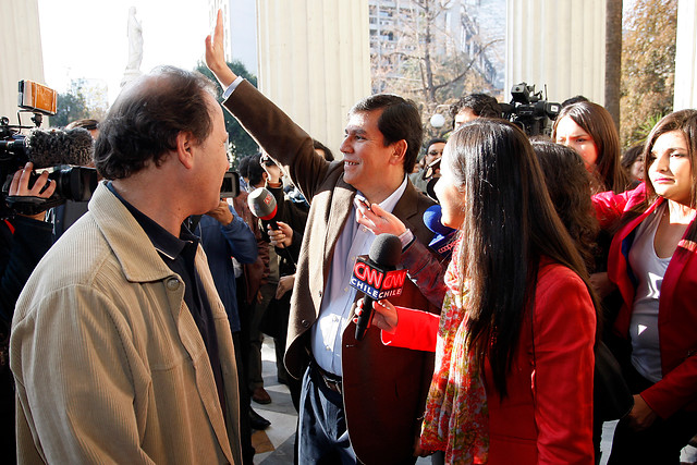 Como testigo declaró ante la Fiscalía el ex ministro Alberto Arenas