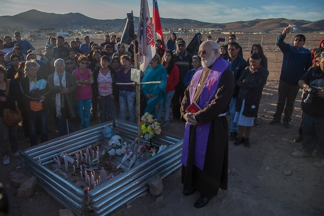 Realizan emotiva misa en El Salvador en memoria del trabajador muerto