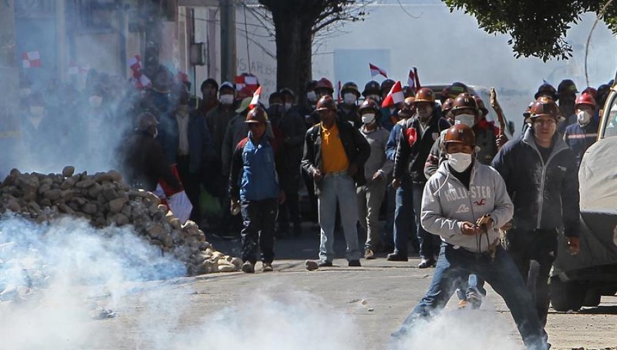 Fiscalía boliviana libera a 47 manifestantes e imputa a cuatro por destrozos