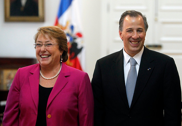 Cancilleres de Chile y México preparan visita de Estado de Presidenta Bachelet