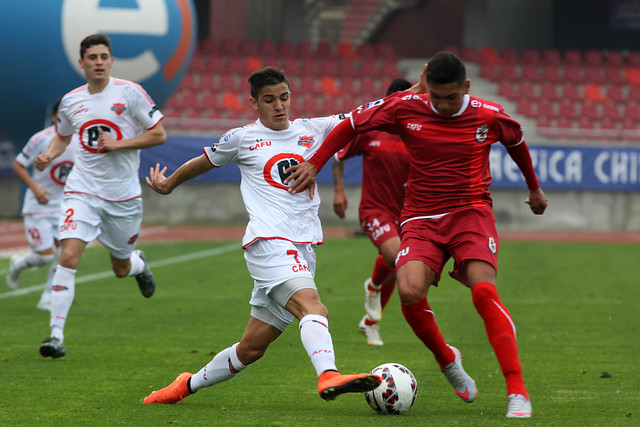 Primera B: La Serena ganó a Ñublense con gol de Mauricio Salazar sobre el final