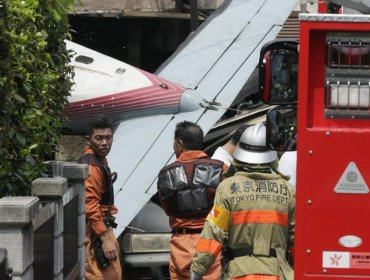 Tres muertos y cinco heridos tras estrellarse una avioneta al oeste de Tokio