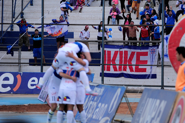 Resumen: U. Católica y Colo Colo respondieron a favoritismo en fecha inicial