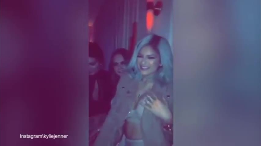 Video: Baile hot de Kylie Jenner la rompe en redes sociales