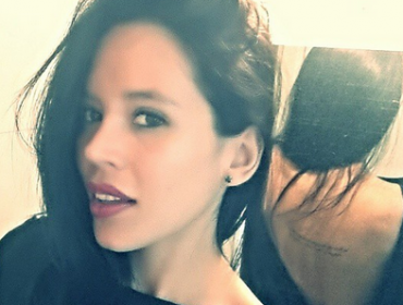Angie Alvarado enciende las redes sociales con sensuales fotos en bikini