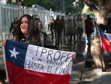 Sector disidente del Colegio de Profesores desconoce la asamblea de Gajardo