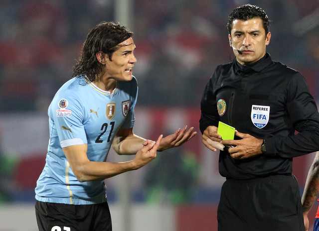 Prensa uruguaya lamentó sanción a Edinson Cavani: "Sin gol en el arranque"