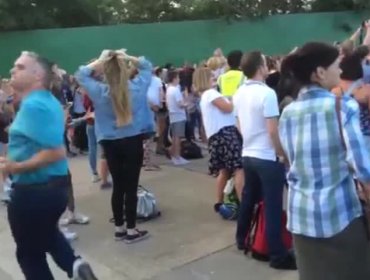 Video: El frenético baile de un padre en un recital la rompe en Youtube