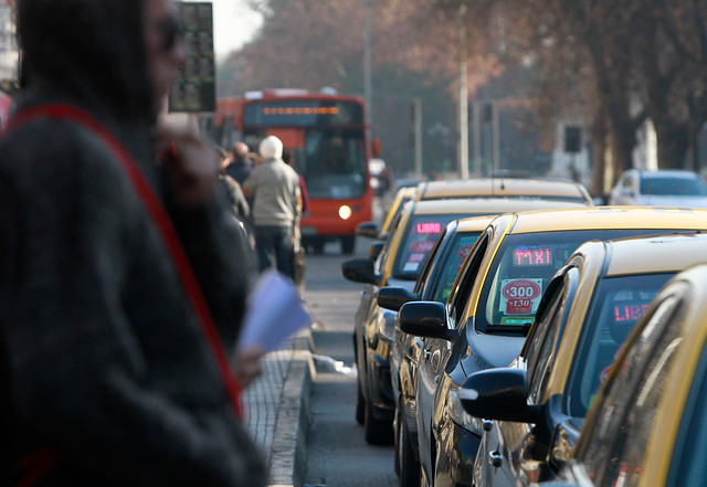 Ministerio sacó de circulación 1.500 vehículos de transportistas "piratas"