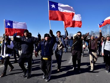 División Salvador de Codelco continúa cerrada y en manos de manifestantes