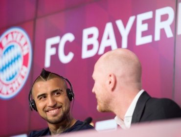 Papá de Vidal fue detenido mientras su hijo era presentado en el Bayern