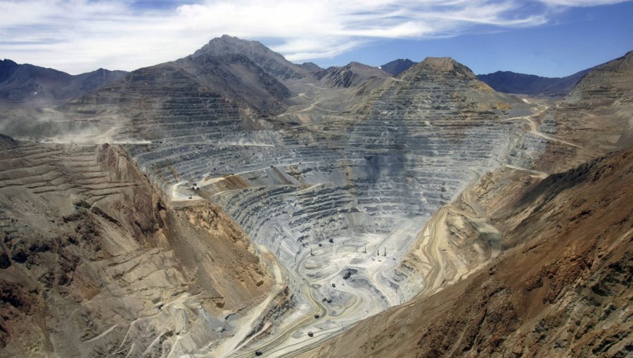 Tribunal ambiental ordena recalcular multa aplicada a minera Los Pelambres