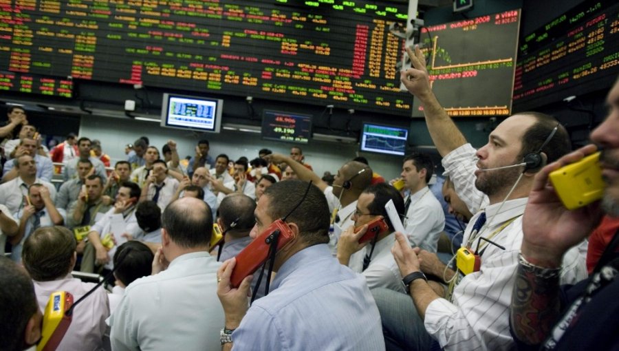 Bolsas de América Latina anotan pérdidas tras jornada de indecisión en Wall Street