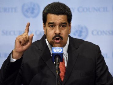 Maduro dice que asesinato de joven en saqueo fue planificado y vincula a EEUU