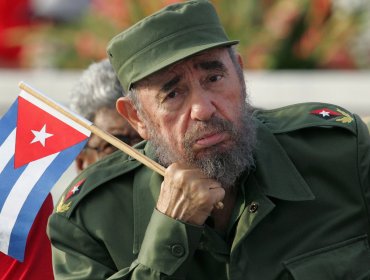 Universidad boliviana nombra doctor "honoris causa" a Fidel Castro