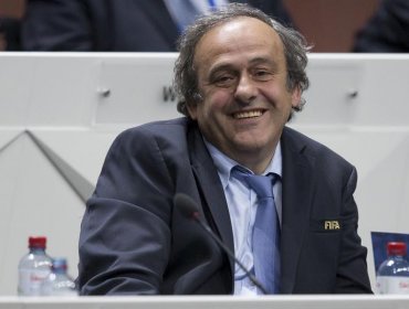 Platini recibe respaldo de federaciones de Chile, Uruguay, México y Caribe