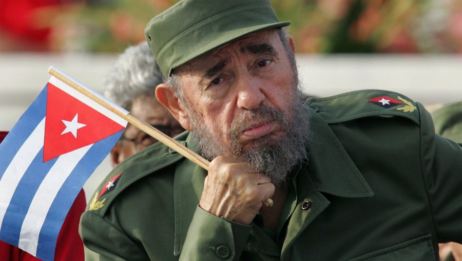 Universidad boliviana nombra doctor "honoris causa" a Fidel Castro