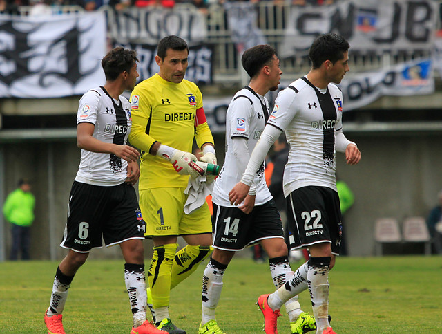 Justo Villar volvió a ser titular en Colo Colo en goleada ante Ñublense