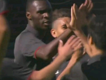 Golazo de Benteke marca su debut "soñado" con Liverpool