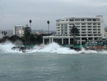 Fuertes marejadas provoca víctima en Antofagasta