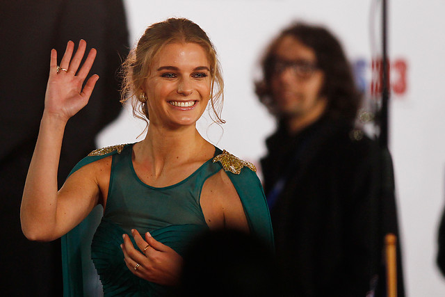 Josefina Montané deslumbra con belleza y ternura en la gala de Los 33