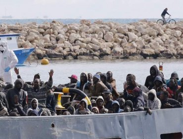 Llegan a Italia 369 personas rescatas en los últimos días en el Mediterráneo