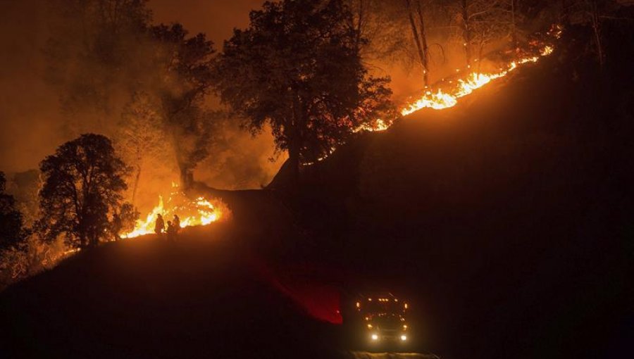 Incendios en California avanzan fuera de control