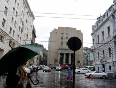 Intendencia regional de Valparaíso declara Alerta Roja por frente de mal tiempo