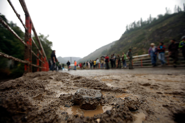 Ordenan evacuación de campamento en San José de Maipo por lluvias