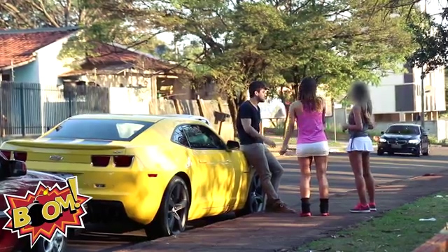 Video: La broma del Camaro que deja en evidencia a las mujeres en Brasil