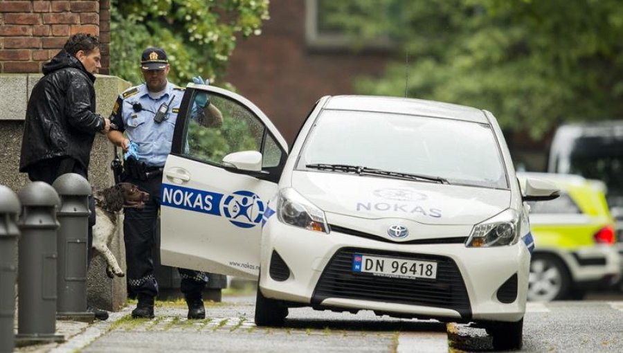 El presunto tiroteo y bomba de Oslo fue simulado por el guardia de seguridad