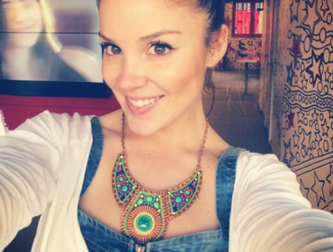 Catalina Vallejos nerviosa por constante acoso de fanático
