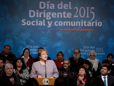 Presidenta Bachelet anunció el Premio al Dirigente Social