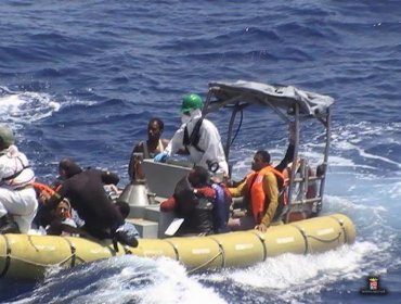 Más de 225.000 inmigrantes llegaron a Europa este año por el Mediterráneo