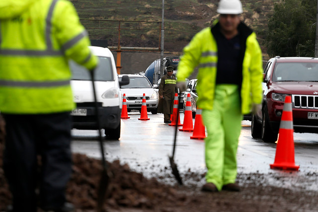 Autopista realizó trabajos por deslizamiento de tierra en La Pirámide