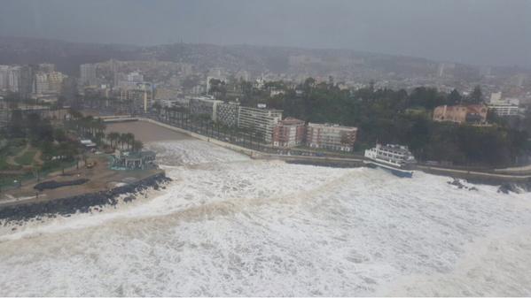 Imágenes desde el aire del borde costero de Viña del Mar y Valparaíso