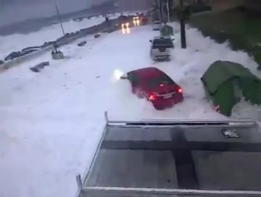 Video: Con fuertes marejadas y viento se vive el temporal de mal tiempo en Viña del Mar