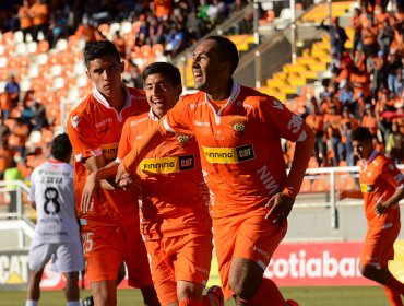 Primera B: Cobreloa derrotó a Deportes Copiapó en Caldera y alcanza la punta