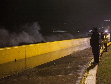 Marejadas llegan hasta la costa de Antofagasta: Galería de Imágenes