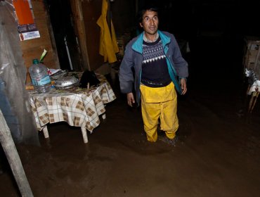 Más de 190 mil clientes sin luz en cinco regiones por lluvias