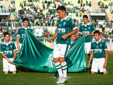 David Pizarro tendrá finalmente su reestreno en Wanderers para la Sudamericana