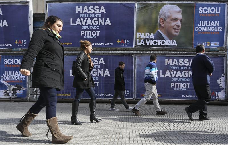 Comienza la votación en Argentina para los candidatos a las generales