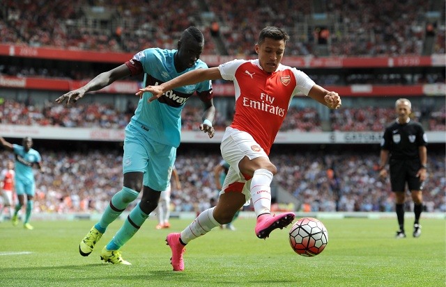 Alexis Sánchez se queda entrenando en Emirates tras derrota de Arsenal