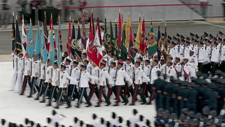 Singapur celebra medio siglo de independencia en honor a su "padre" fundador