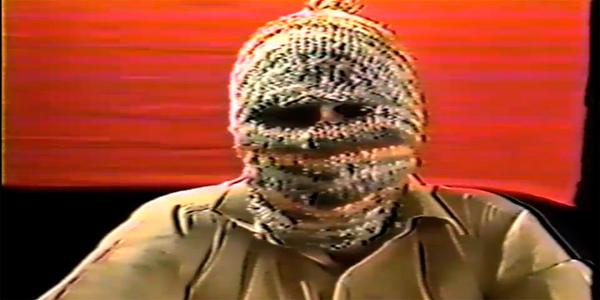 Video: Guerrillero interrumpe transmisión de Tolerancia Cero