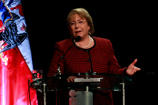 Presidenta Bachelet emprendió vuelo a la región de Antofagasta tras temporal en zona norte