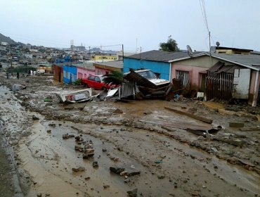 Con helicópteros rescatarán a personas aisladas en ruta de Tocopilla