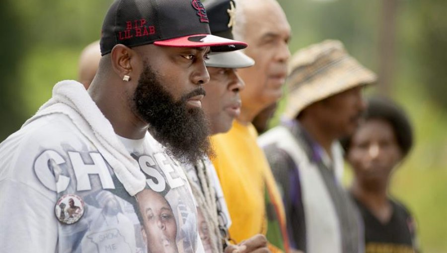 La tensión vuelve a Ferguson un año después de la muerte de Michael Brown