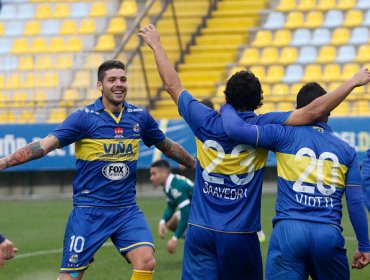 Primera B: Everton derrotó por 2-0 a Temuco en el cierre de la segunda fecha